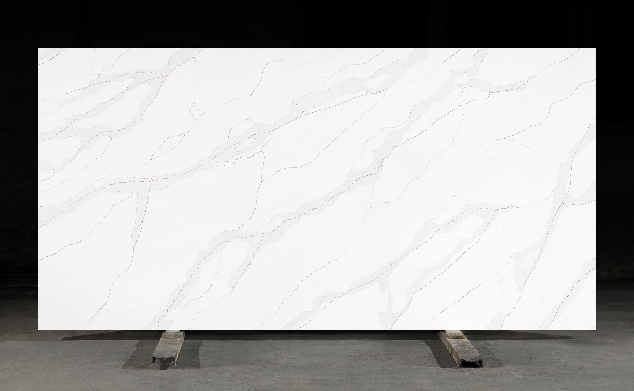 Quartz Stone M91-W Calacatta Gold - Image 3